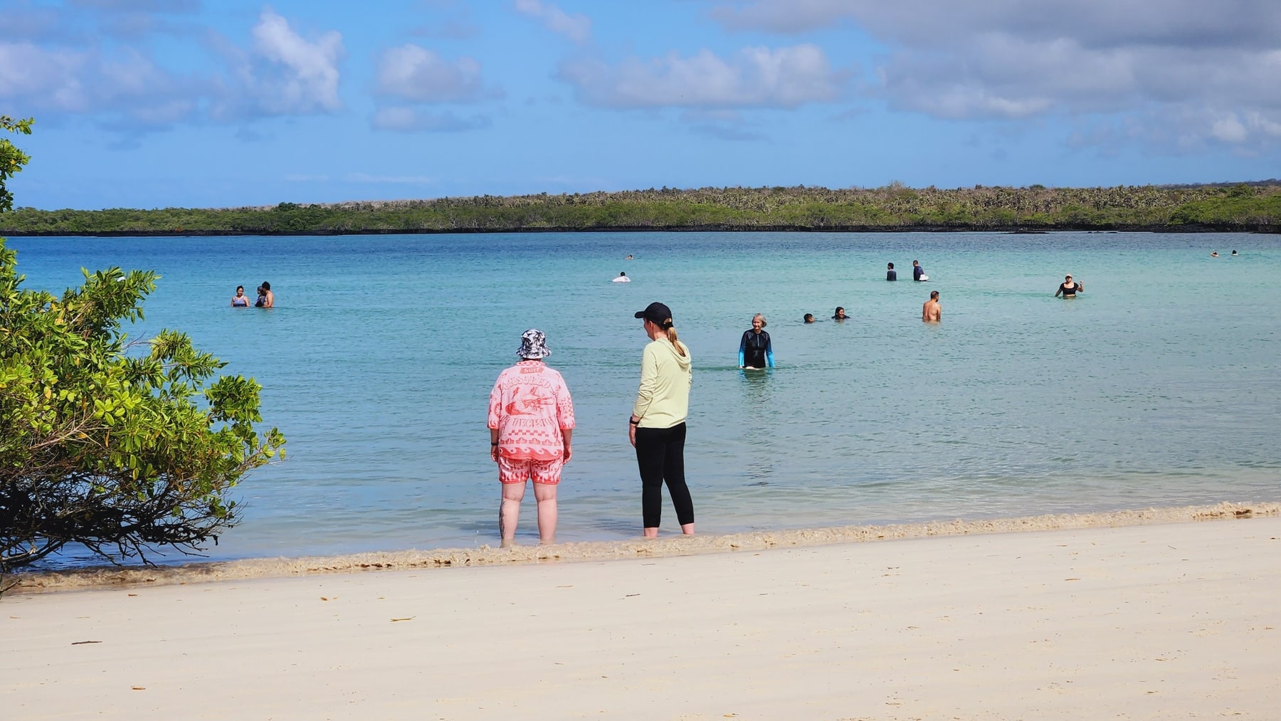 Playa Mansa · Tortuga Bay